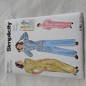 Simplicity Misses' Lounge Top And Pants  Size 6-14